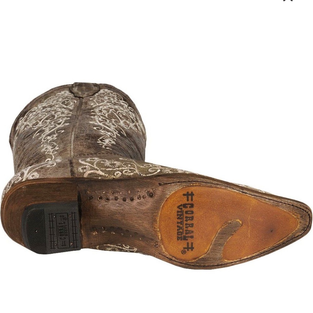 CORRAL WOMEN'S CRATER WITH BONE EMBROIDERY WESTERN BOOTS - SNIP TOE - Picture 5 of 12